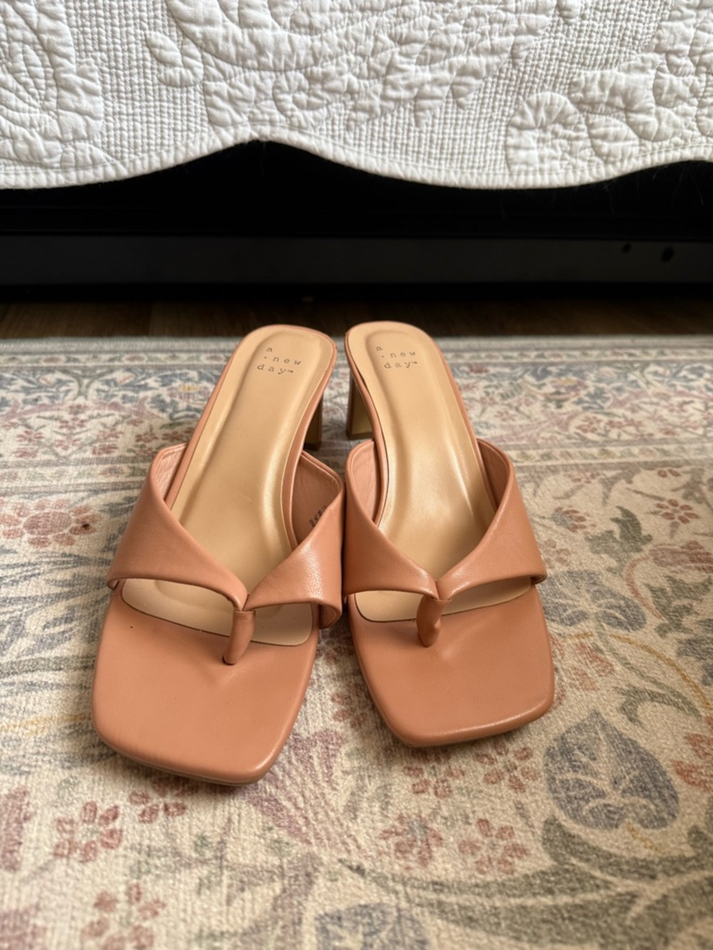 a new day Blush Tan Knot Toe-Loop Mid Block Heel Sandals